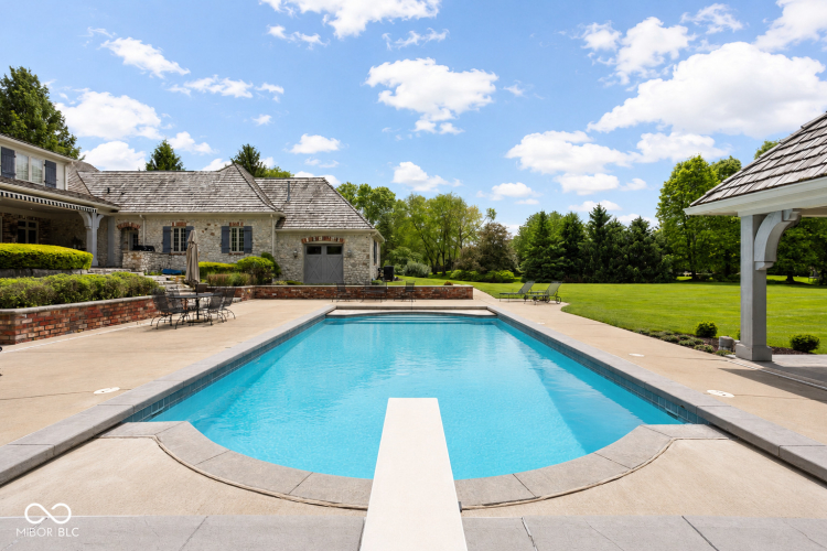 Listing Image 55