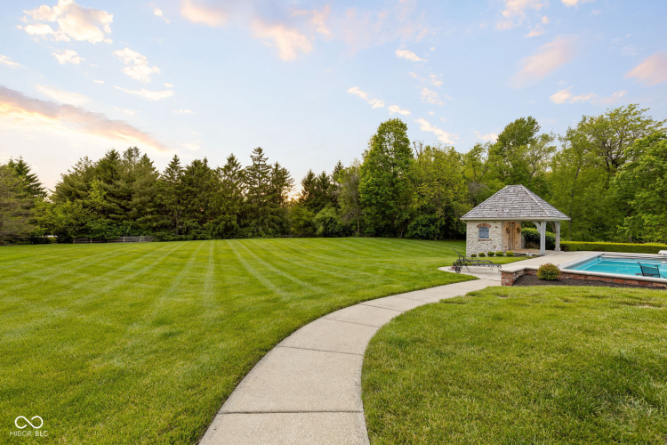 Listing Image 85