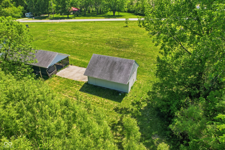 Listing Image 12