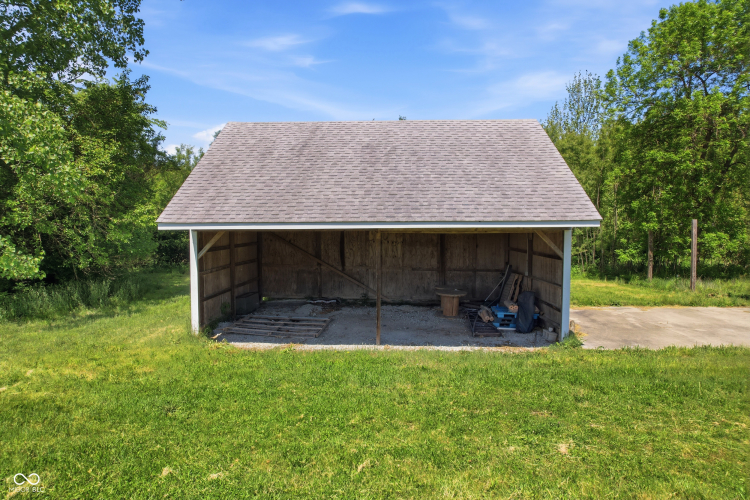 Listing Image 10
