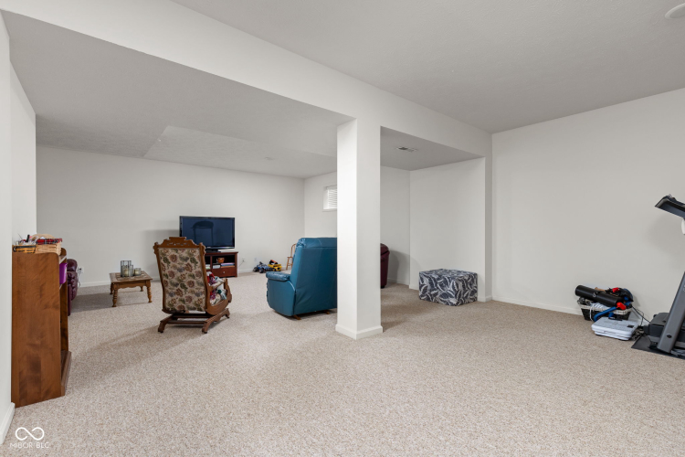 Listing Image 27