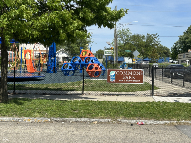 Listing Image 6