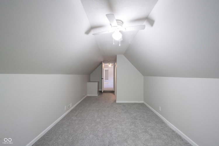 Listing Image 51