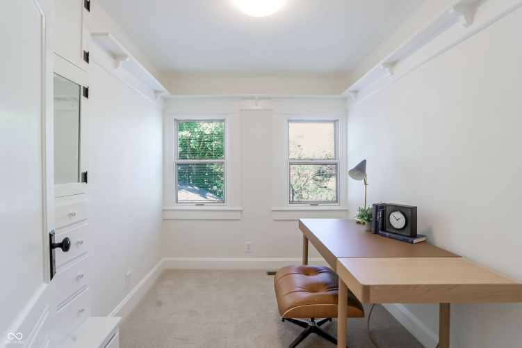 Listing Image 51