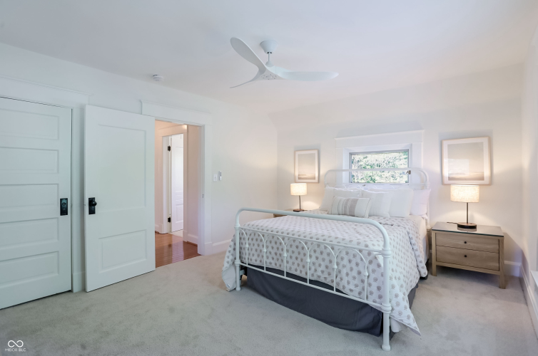 Listing Image 55