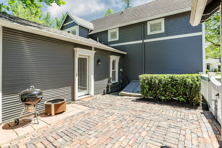 Listing Image 62