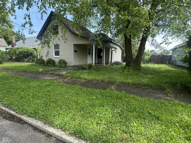 Listing Image 3