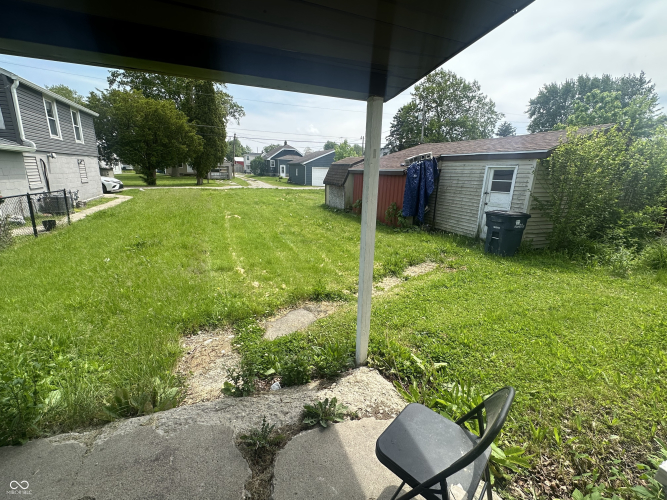 Listing Image 9