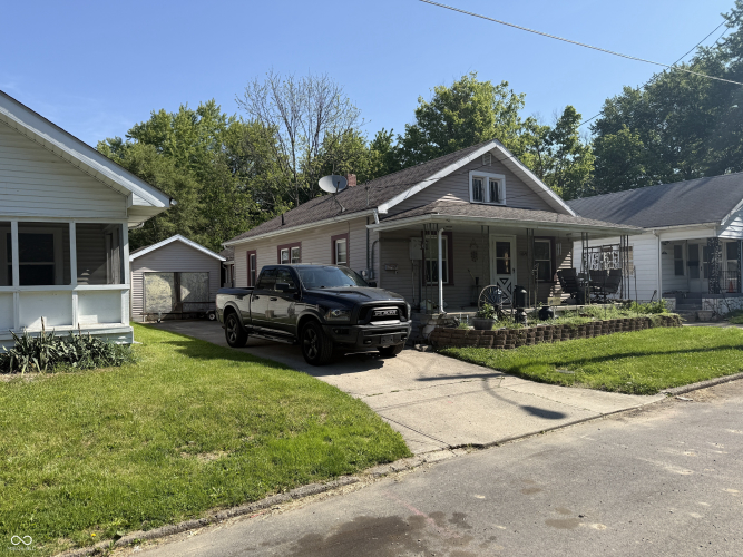 Listing Image 9