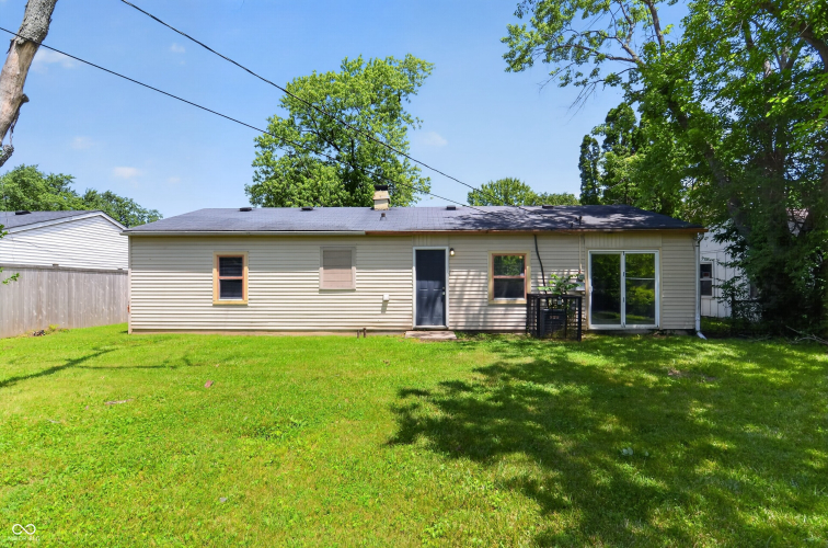Listing Image 3