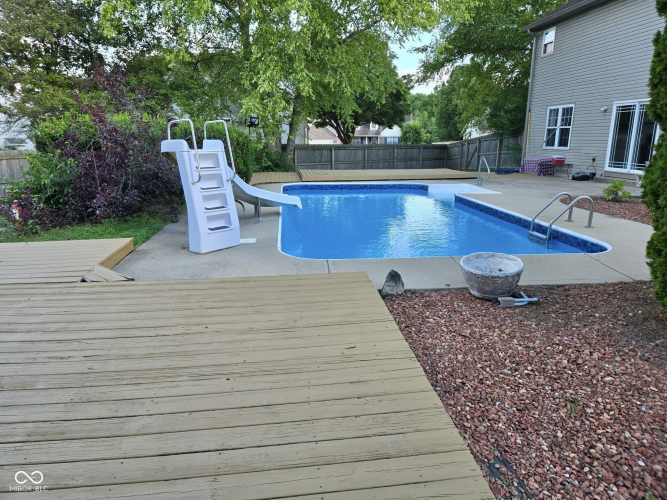Listing Image 45