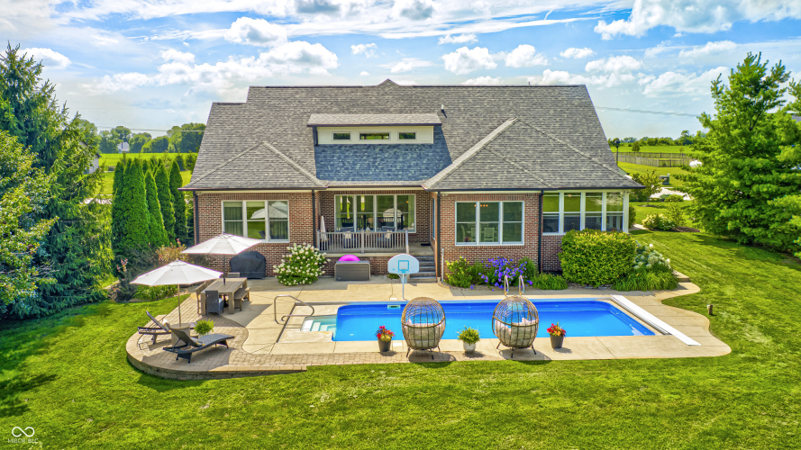 Listing Image 101