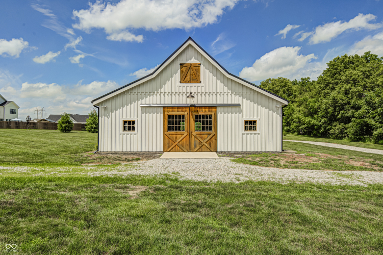 Listing Image 87