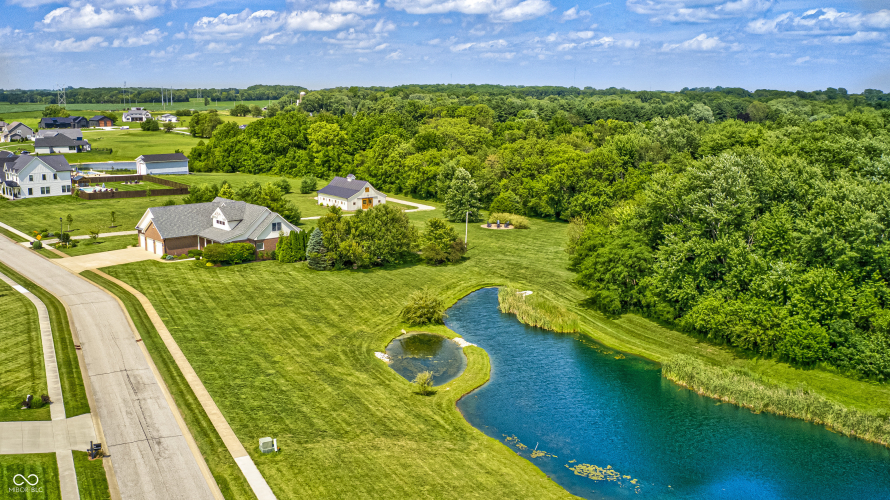 Listing Image 93
