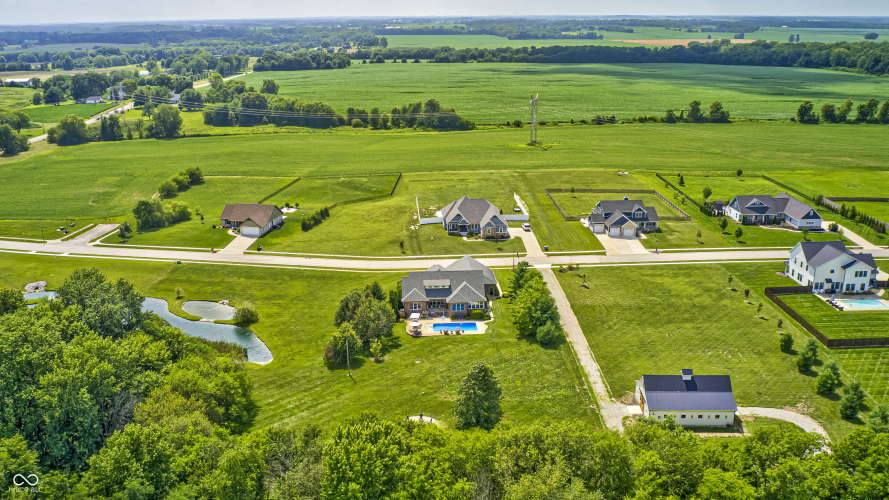 Listing Image 98