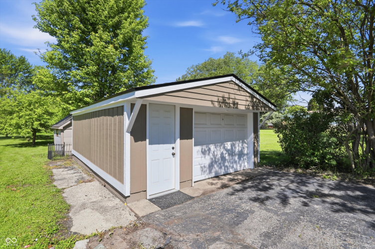 Listing Image 88