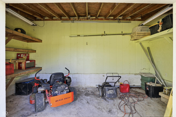 Listing Image 89