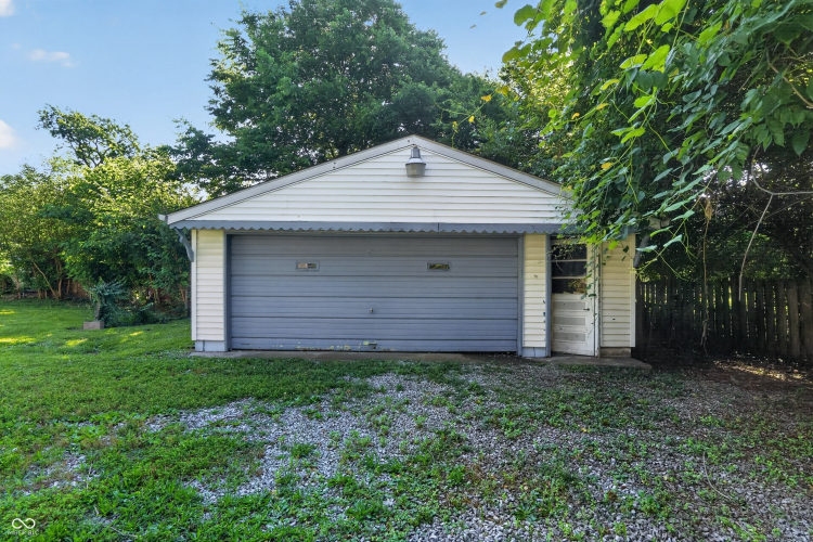Listing Image 26