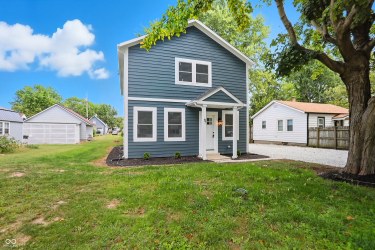 Listing Image 3
