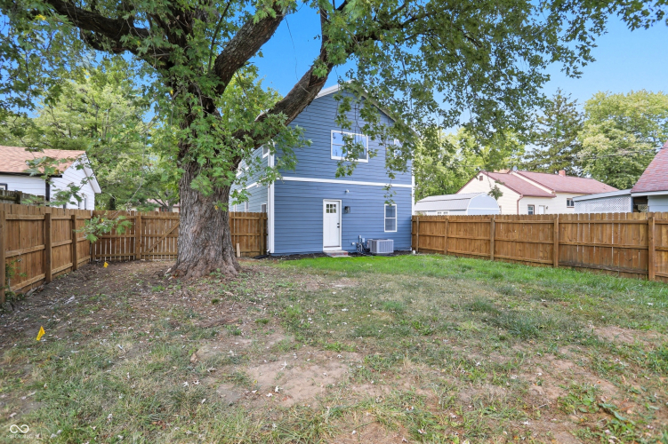Listing Image 49