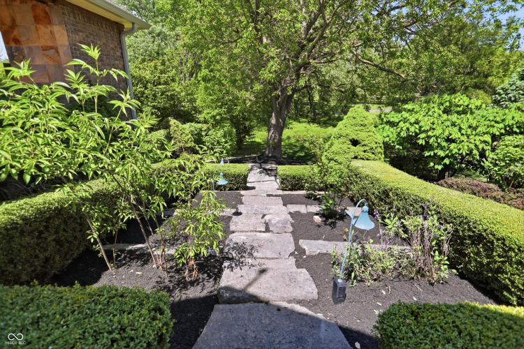 Listing Image 39