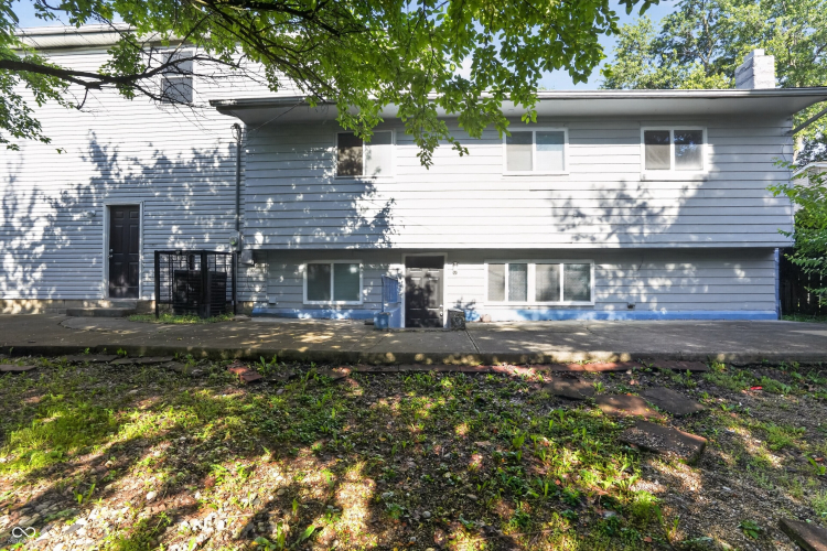 Listing Image 32