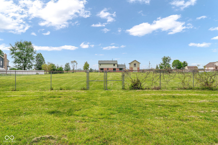 Listing Image 60