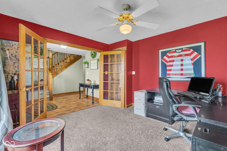 Listing Image 10
