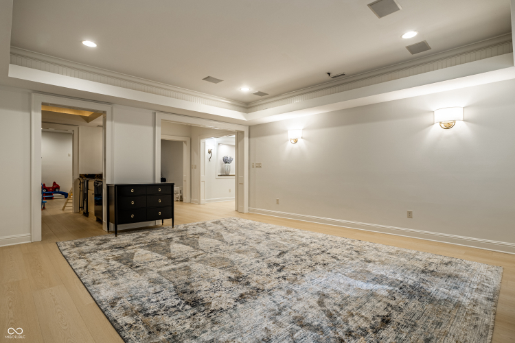 Listing Image 56