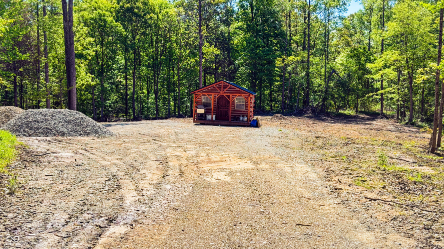 Listing Image 6