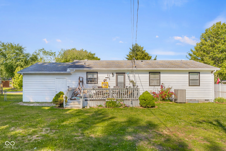 Listing Image 20