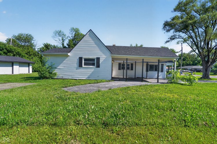 Listing Image 4