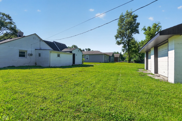 Listing Image 10