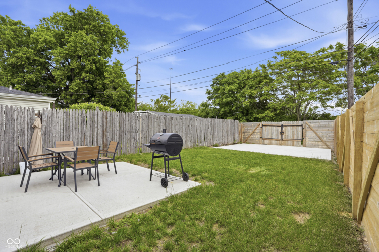 Listing Image 23