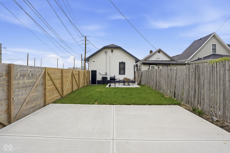 Listing Image 26