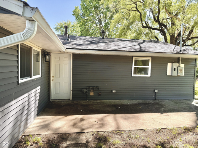 Listing Image 48