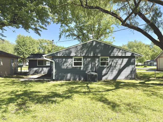 Listing Image 50