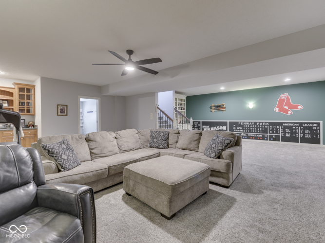 Listing Image 57