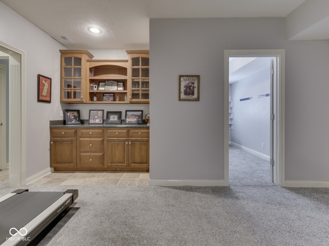 Listing Image 58