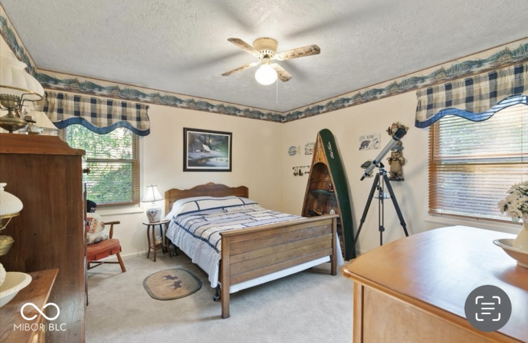 Listing Image 32