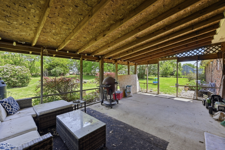 Listing Image 23