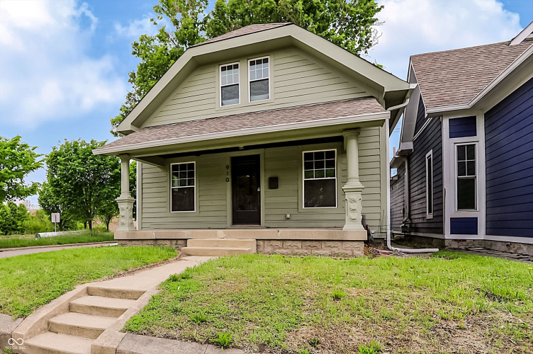 Listing Image 3