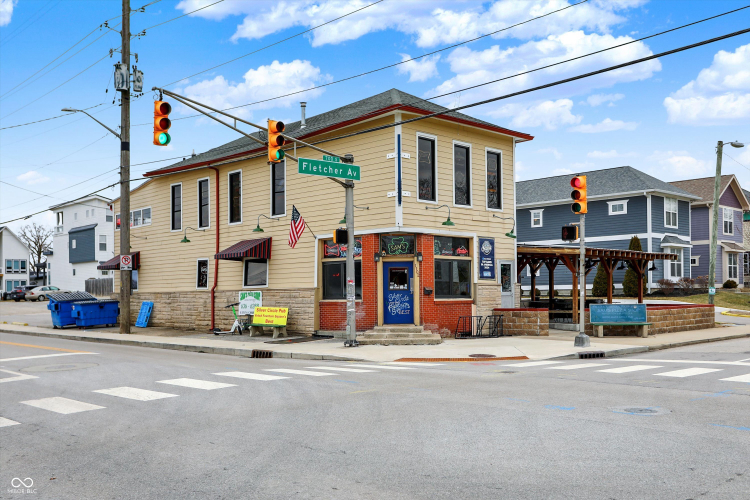 Listing Image 104