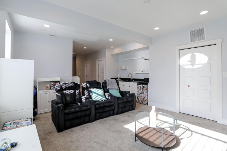 Listing Image 55