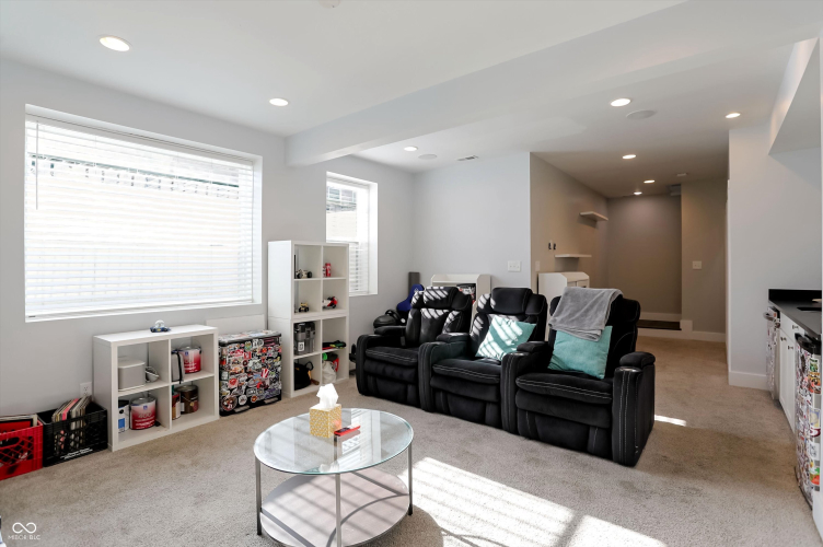 Listing Image 56