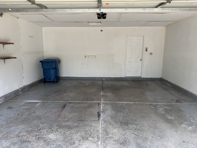 Listing Image 27