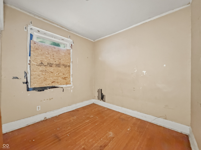 Listing Image 25