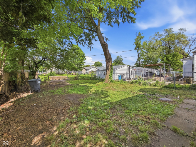Listing Image 9