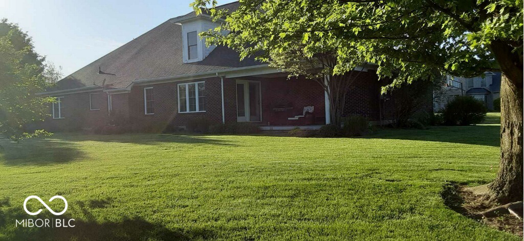 Listing Image 7