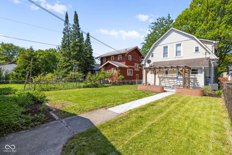Listing Image 23